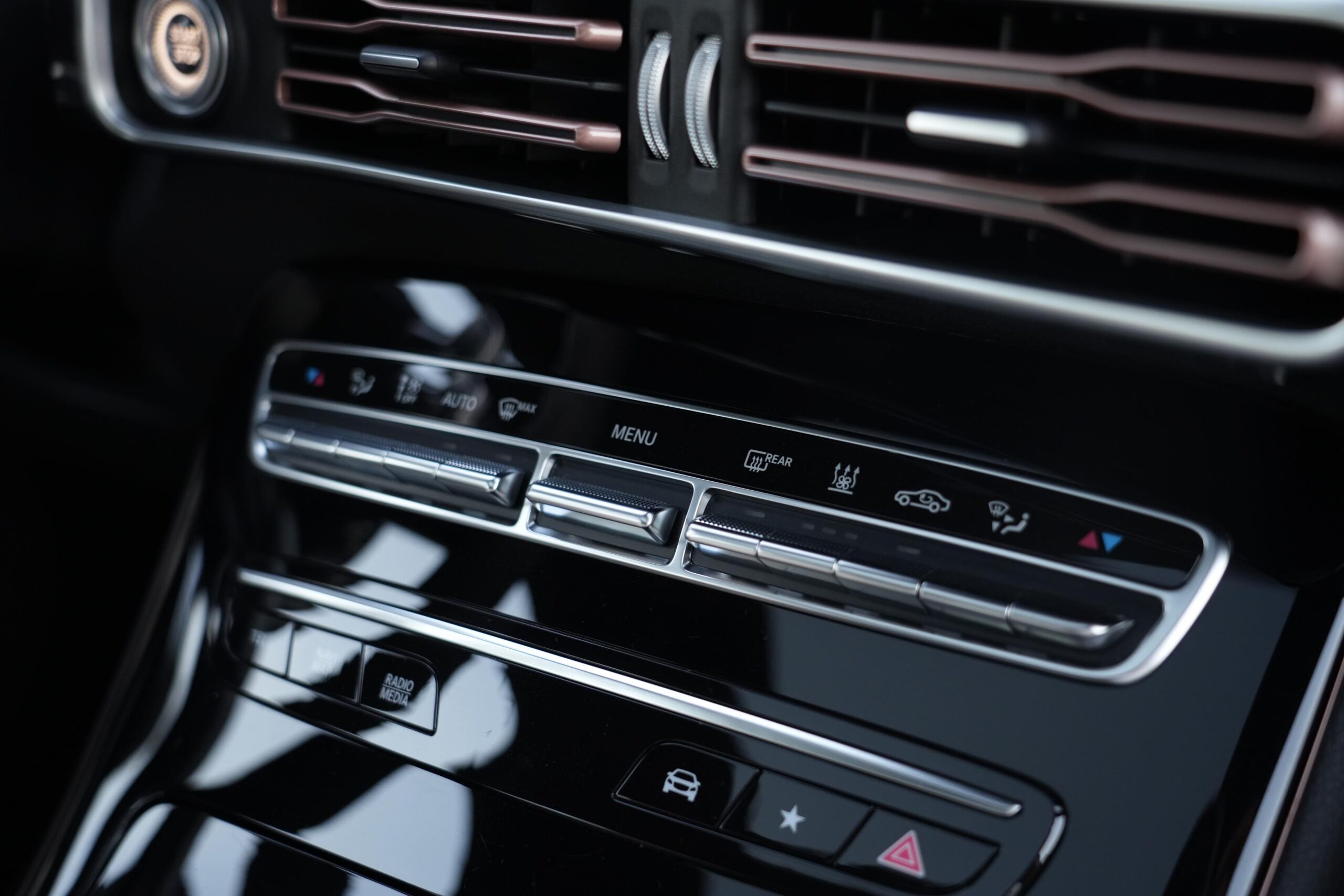 MERCEDES EQC 400 || 2022 || 0 KM || GCC DEALER WARRANTY