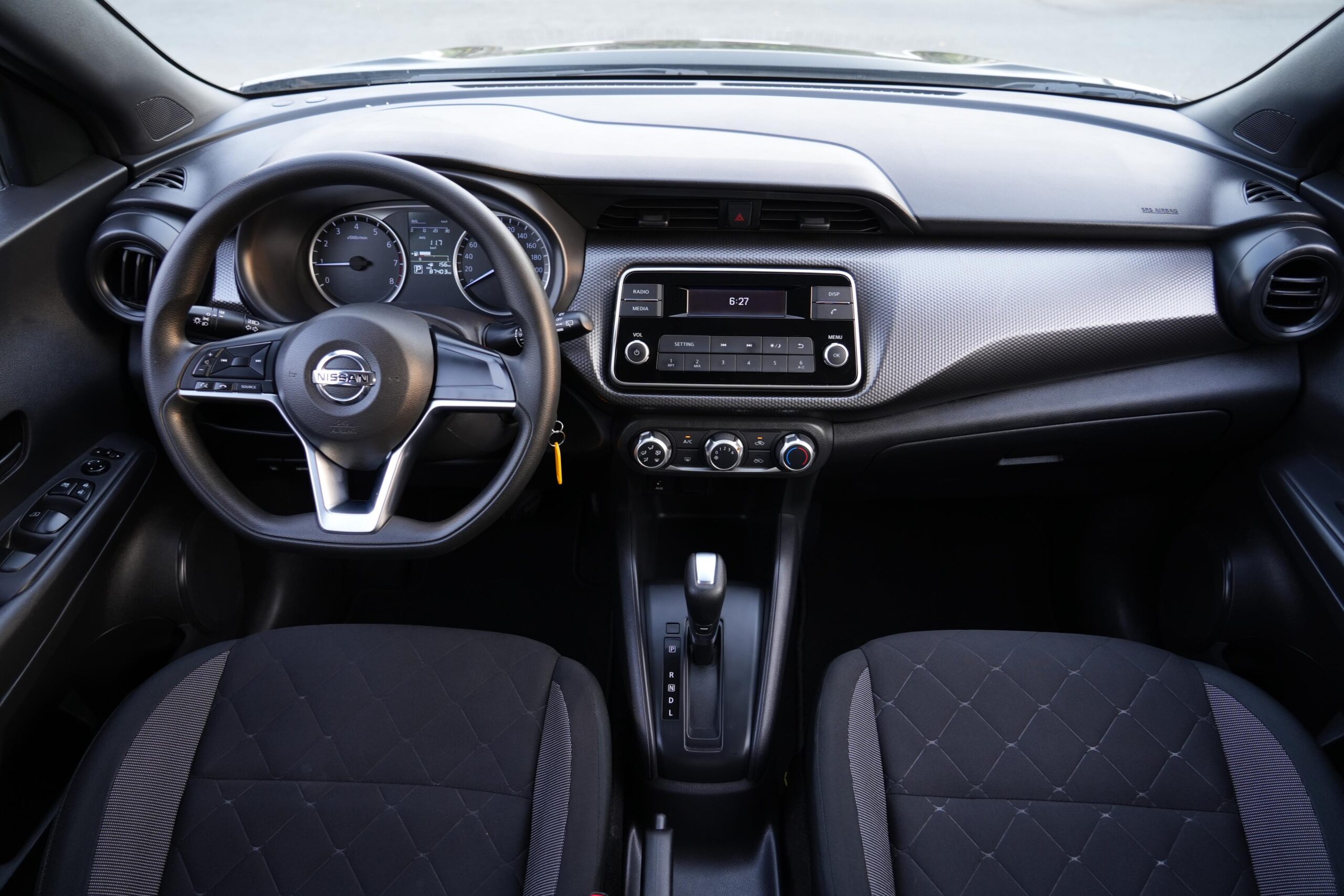 NISSAN KICKS 2020