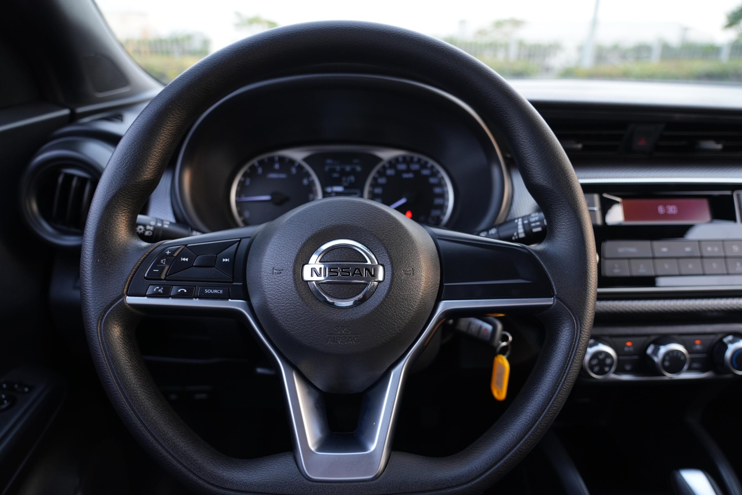 NISSAN KICKS 2020