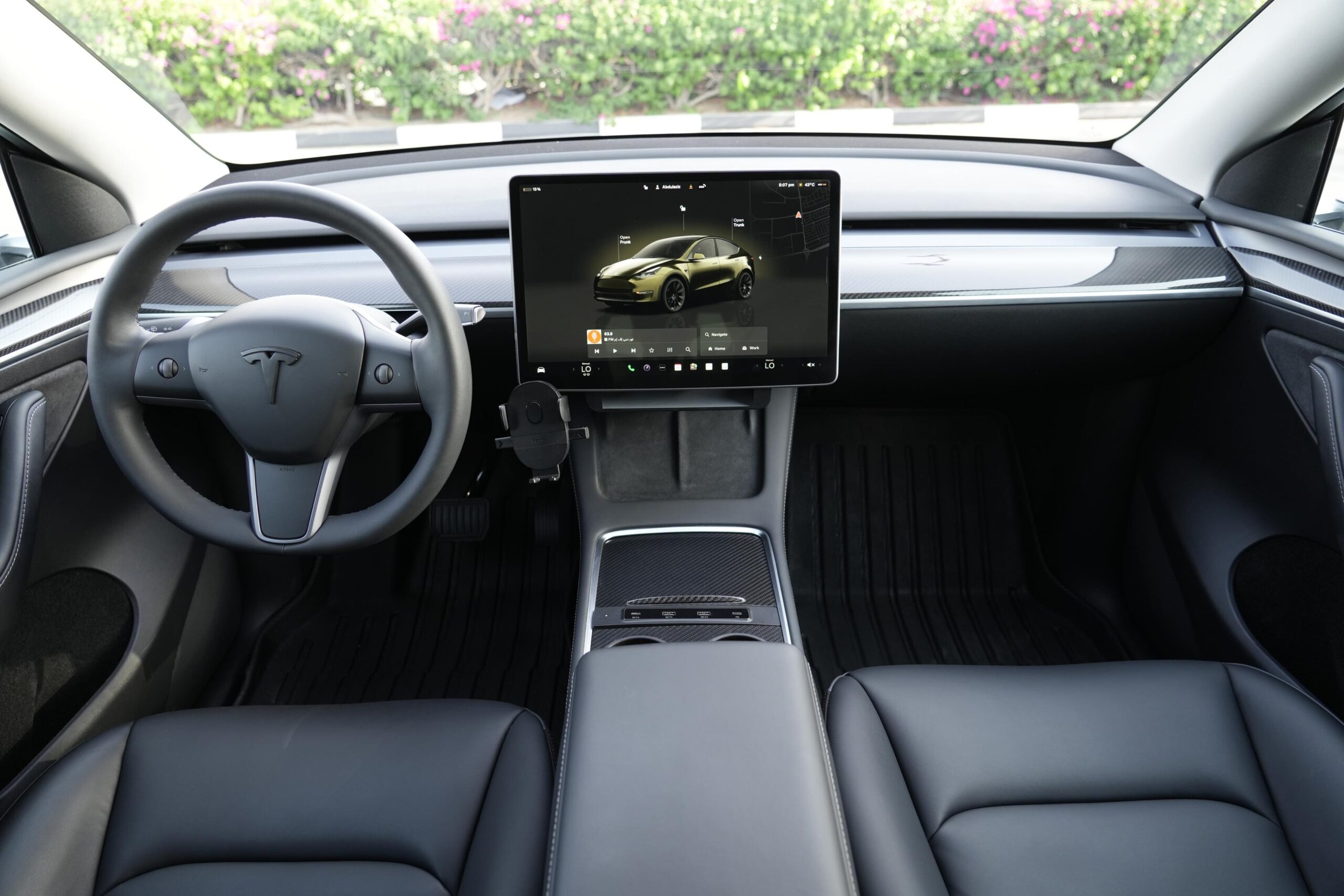 TESLA MODEL Y LONG RANGE
