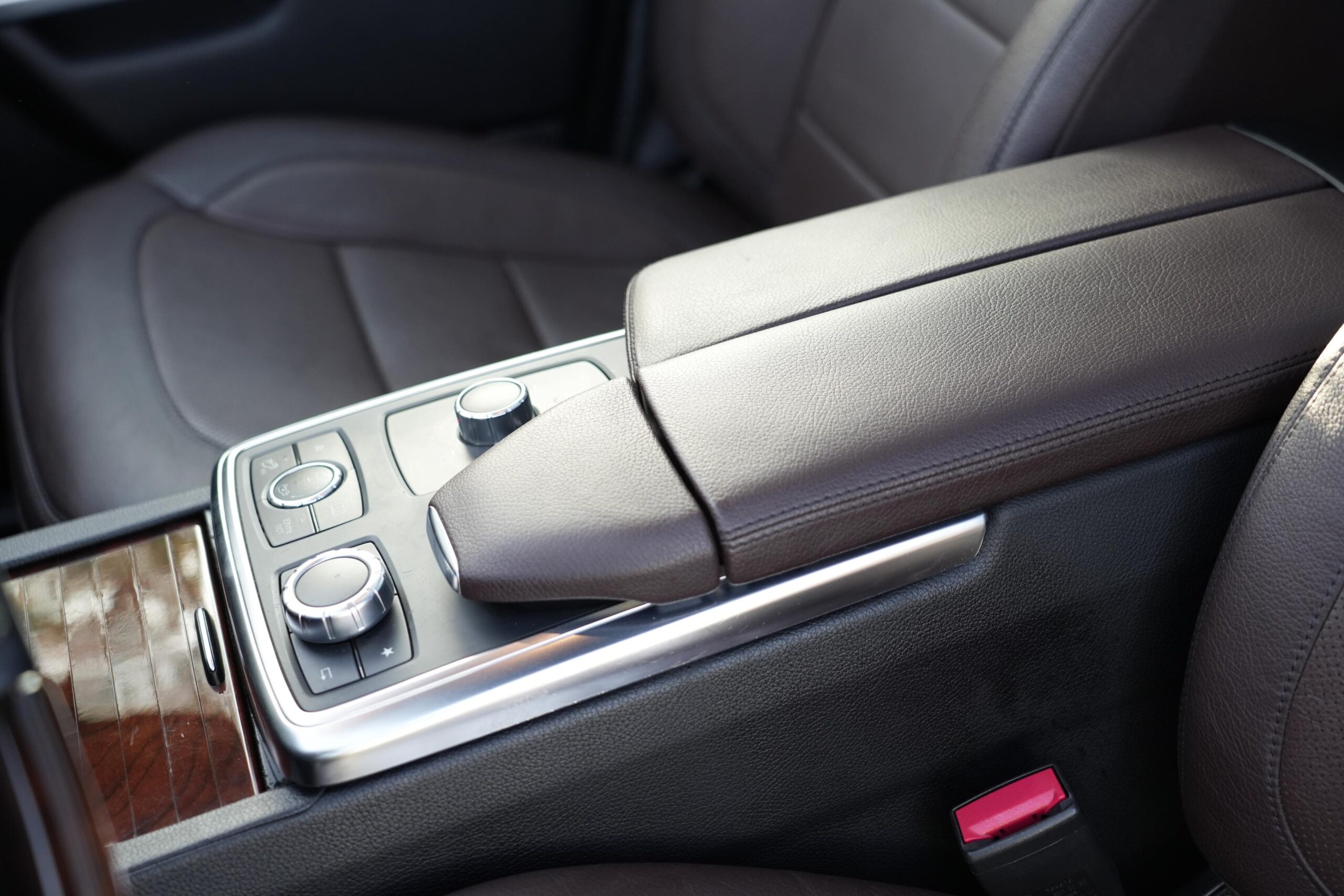 MERCEDES – BENZ GL-Class GL 500 4matic