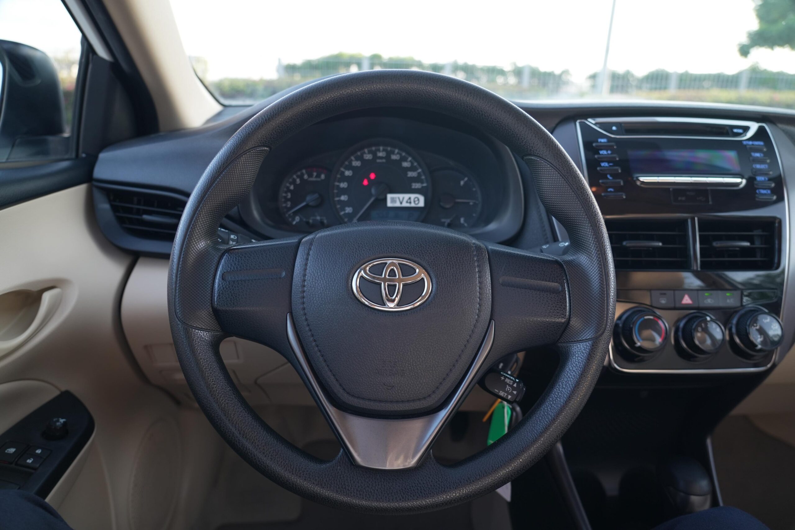 Toyota Yaris Basic