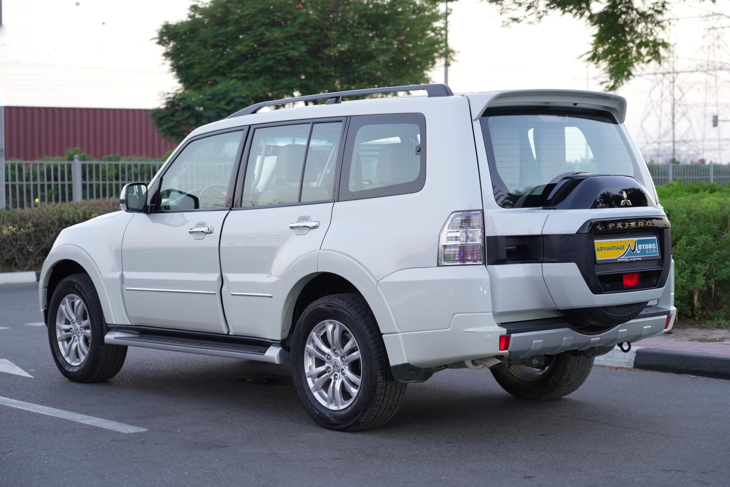 MITSUBISHI PAJERO || GLS 3.8L || 2020