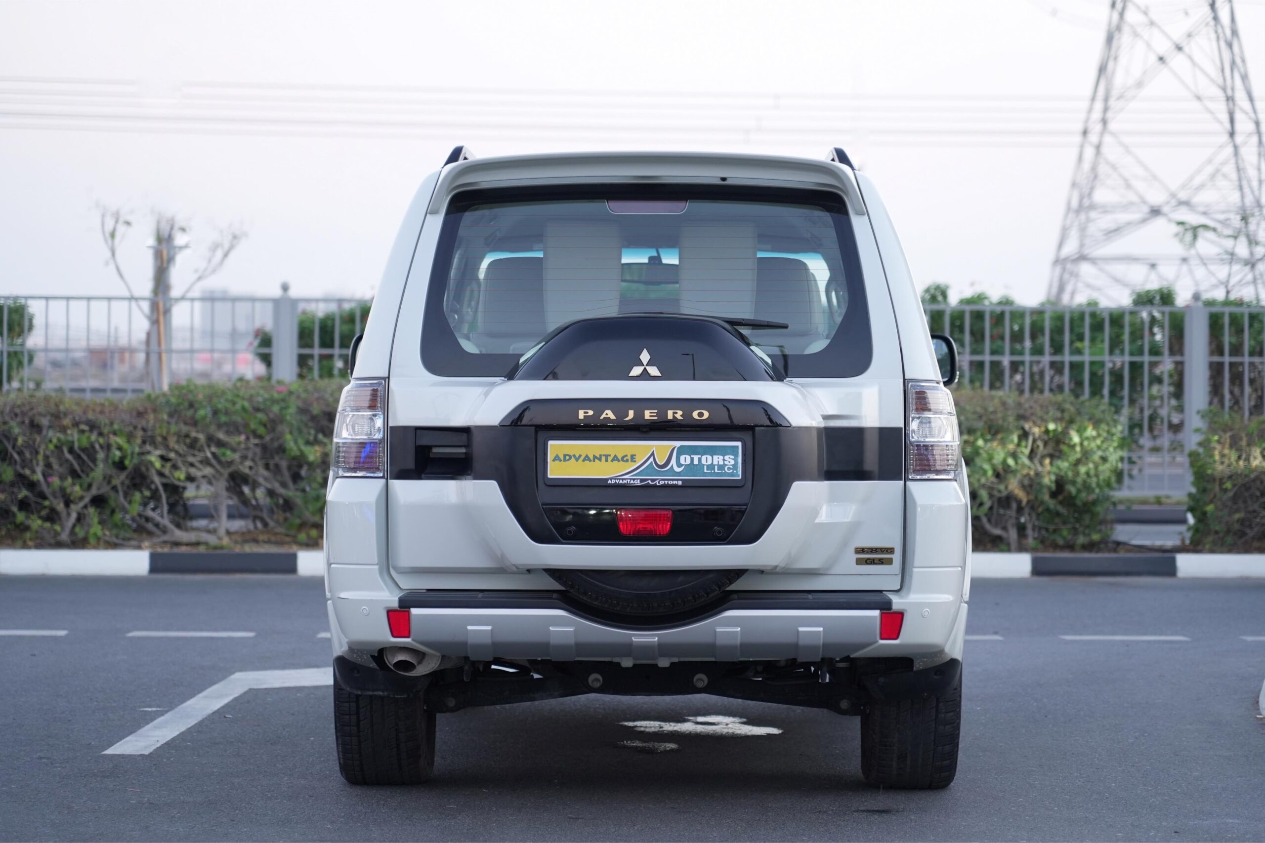 MITSUBISHI PAJERO || GLS 3.8L || 2020