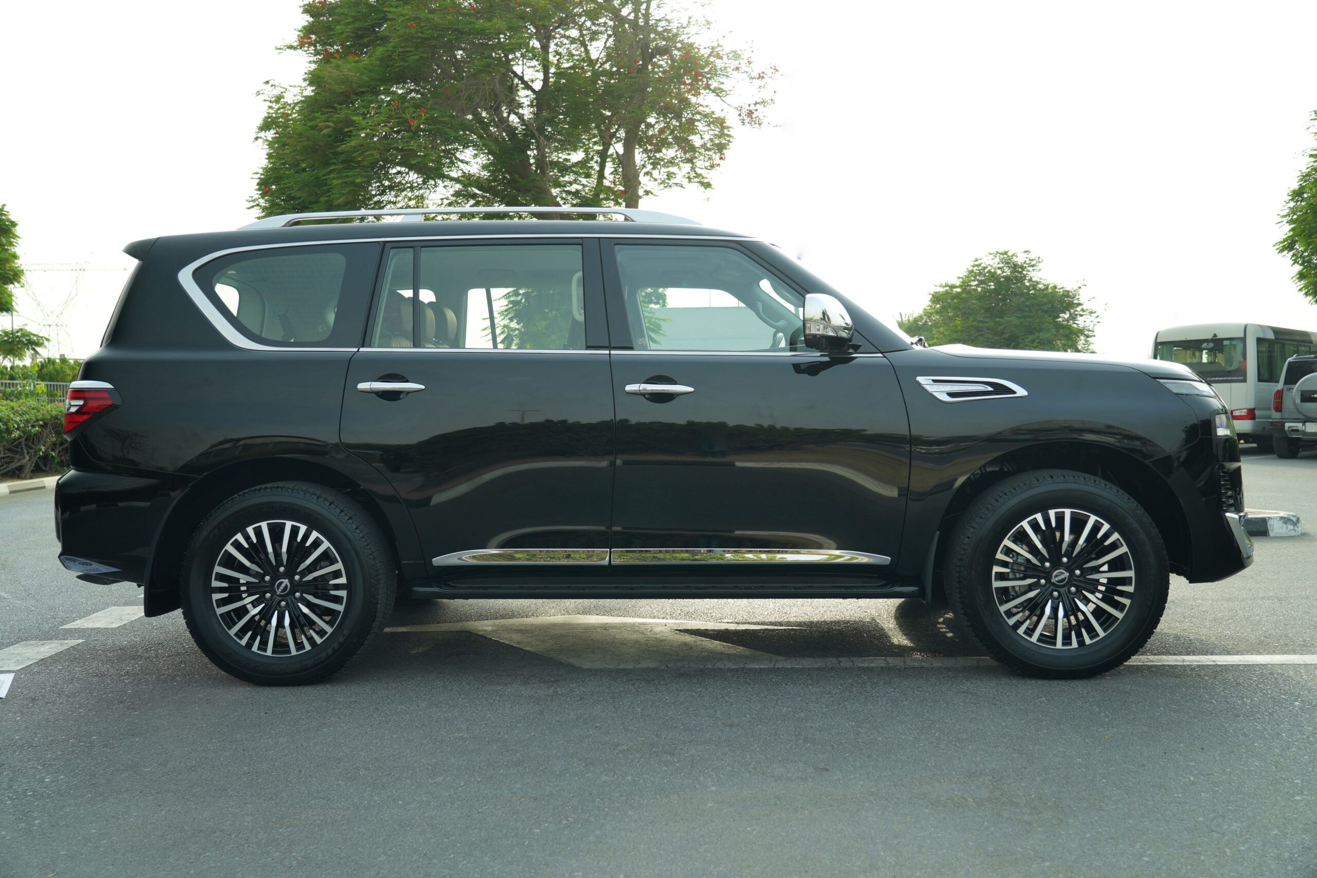 NISSAN PATROL 2023 V6 PLATINUM