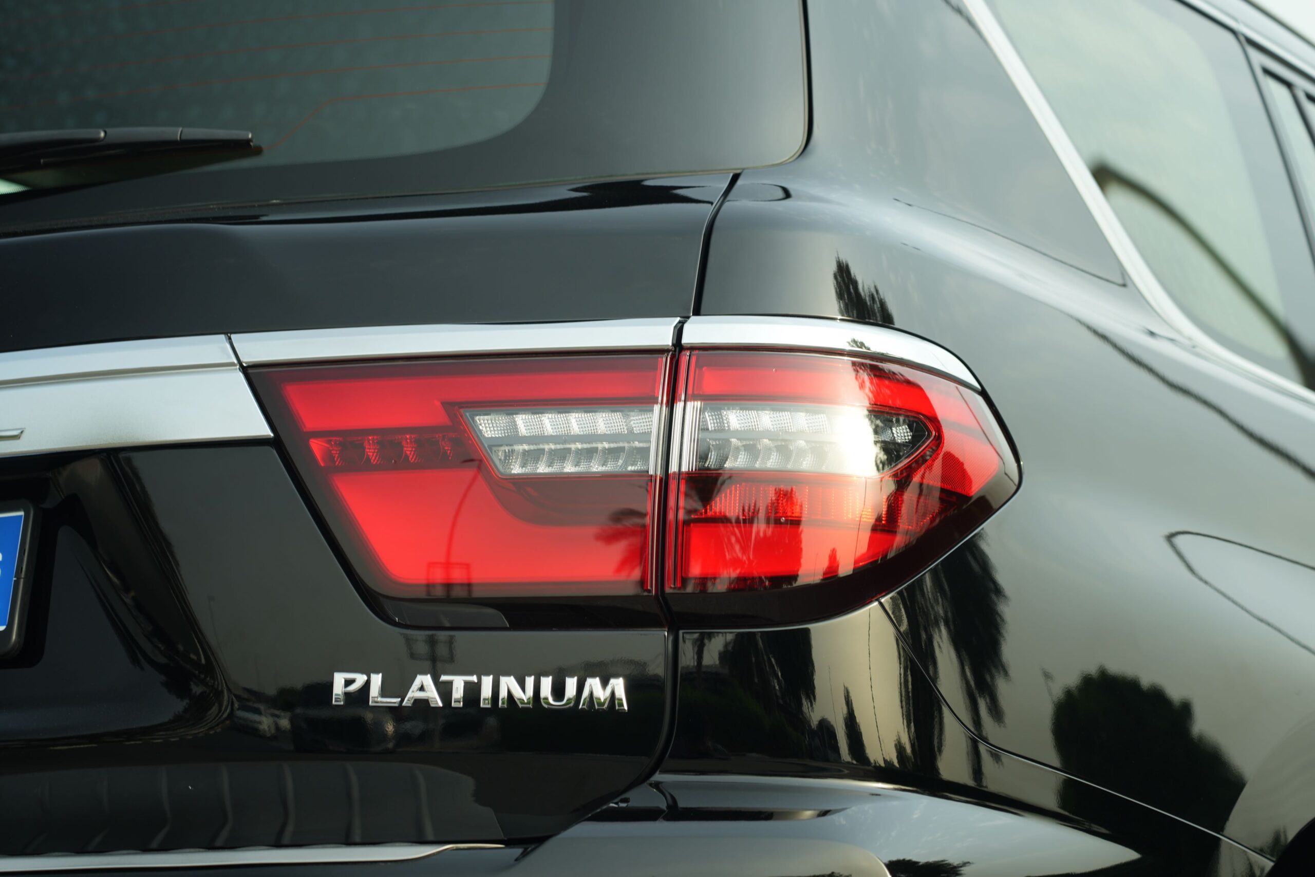 NISSAN PATROL 2023 V6 PLATINUM