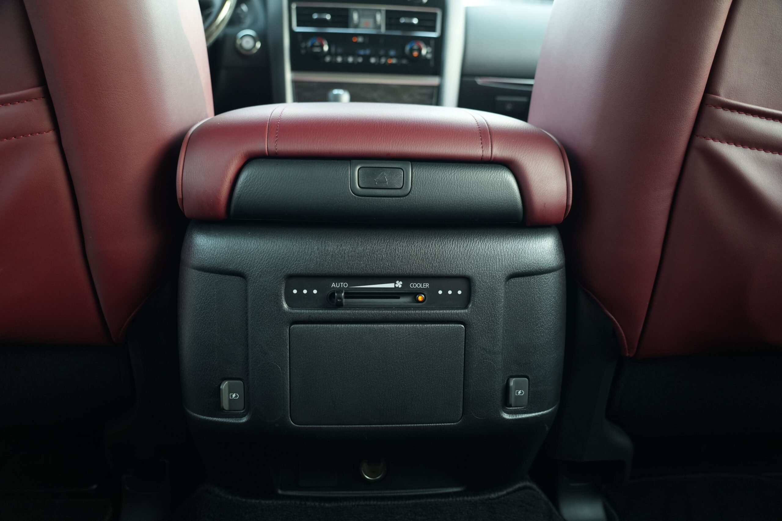 NISSAN PATROL 2023 V6 PLATINUM