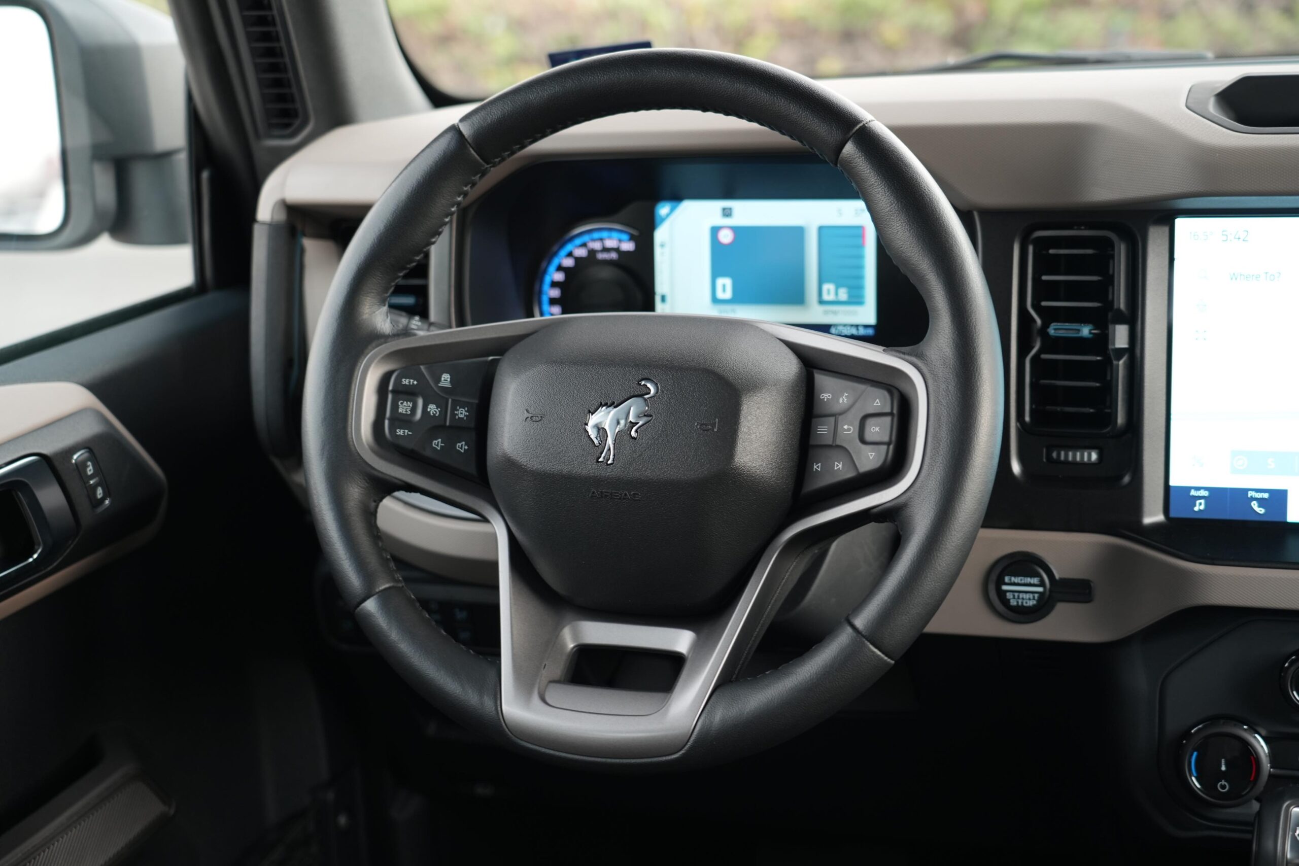 FORD BRONCO WILDTRAK 2022 WHITE GCC