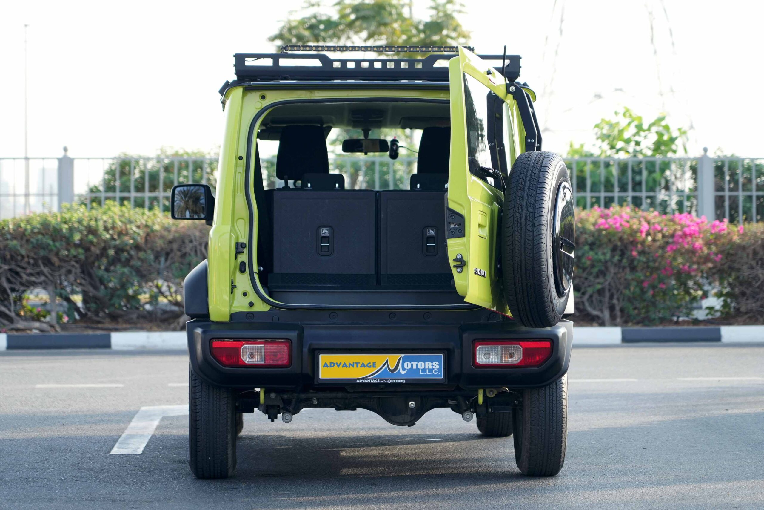Suzuki Jimny GLX AT 2-Door
