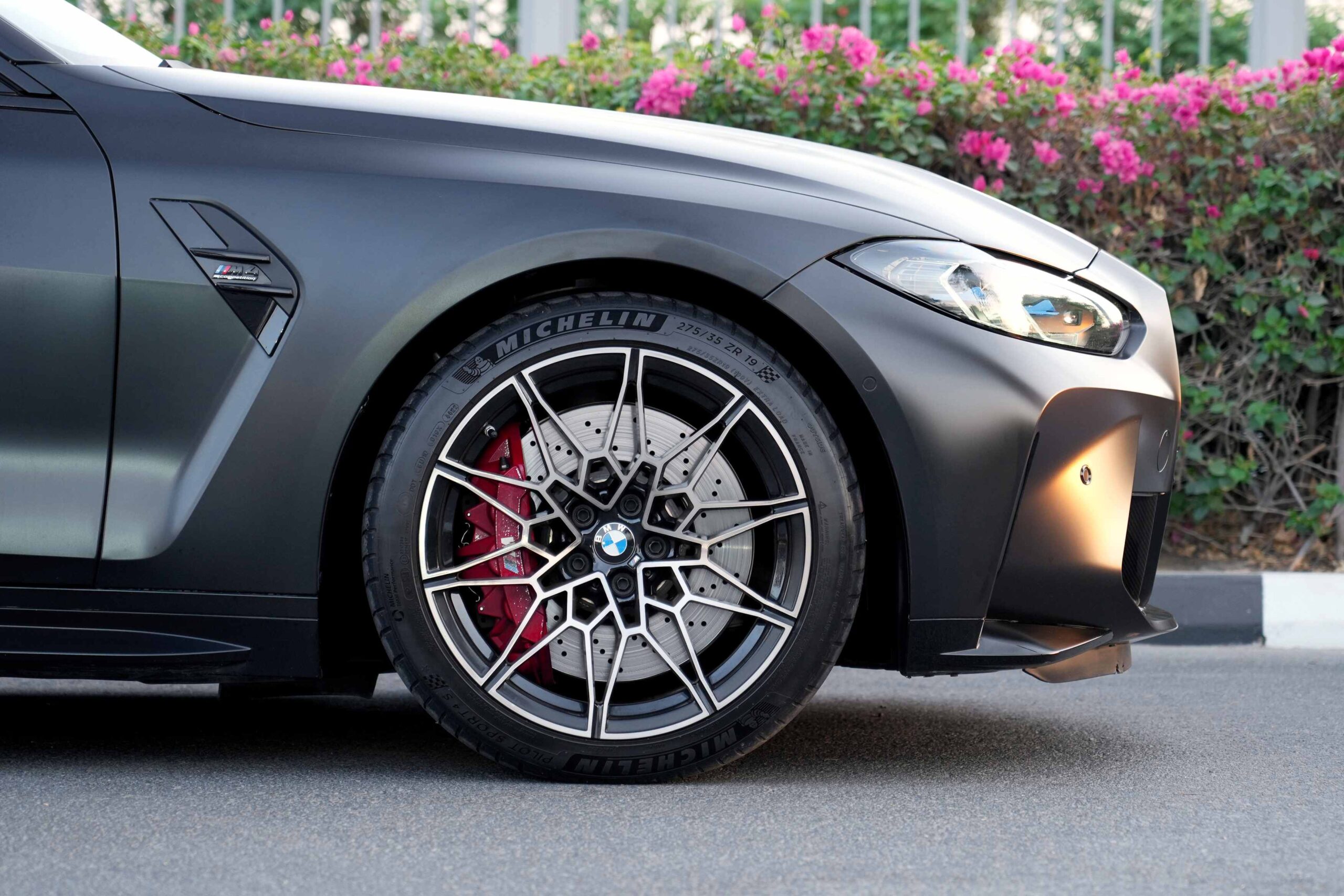 BMW M4 Competition xDrive M-Kit