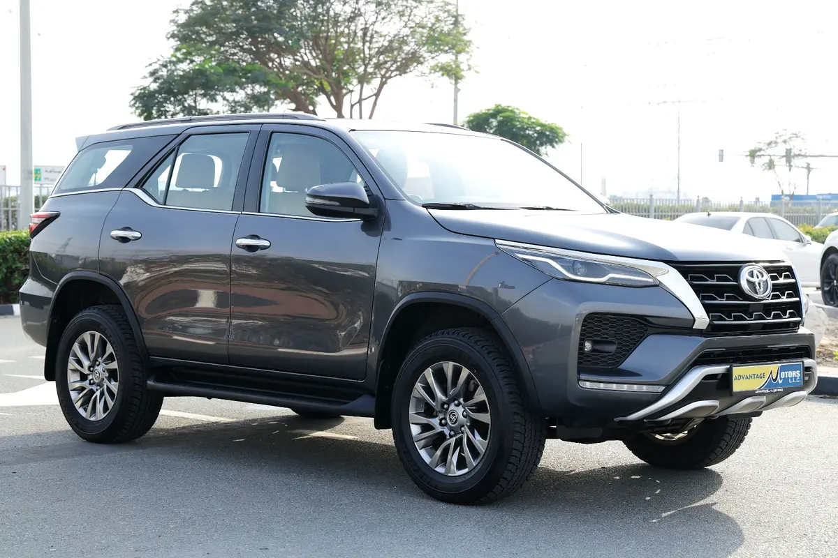Toyota Fortuner VXR