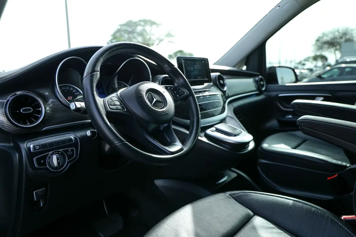 Mercedes-Benz V-Class V 250