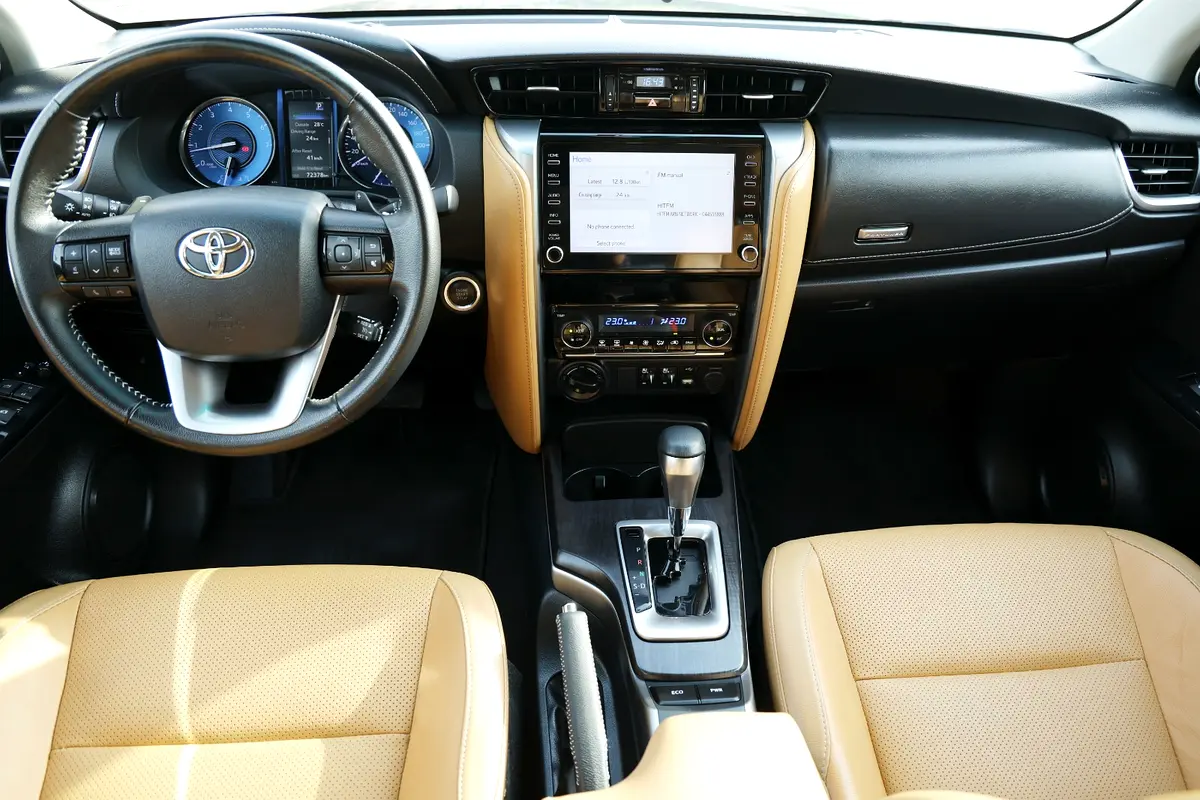Toyota Fortuner VXR