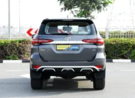 Toyota Fortuner VXR